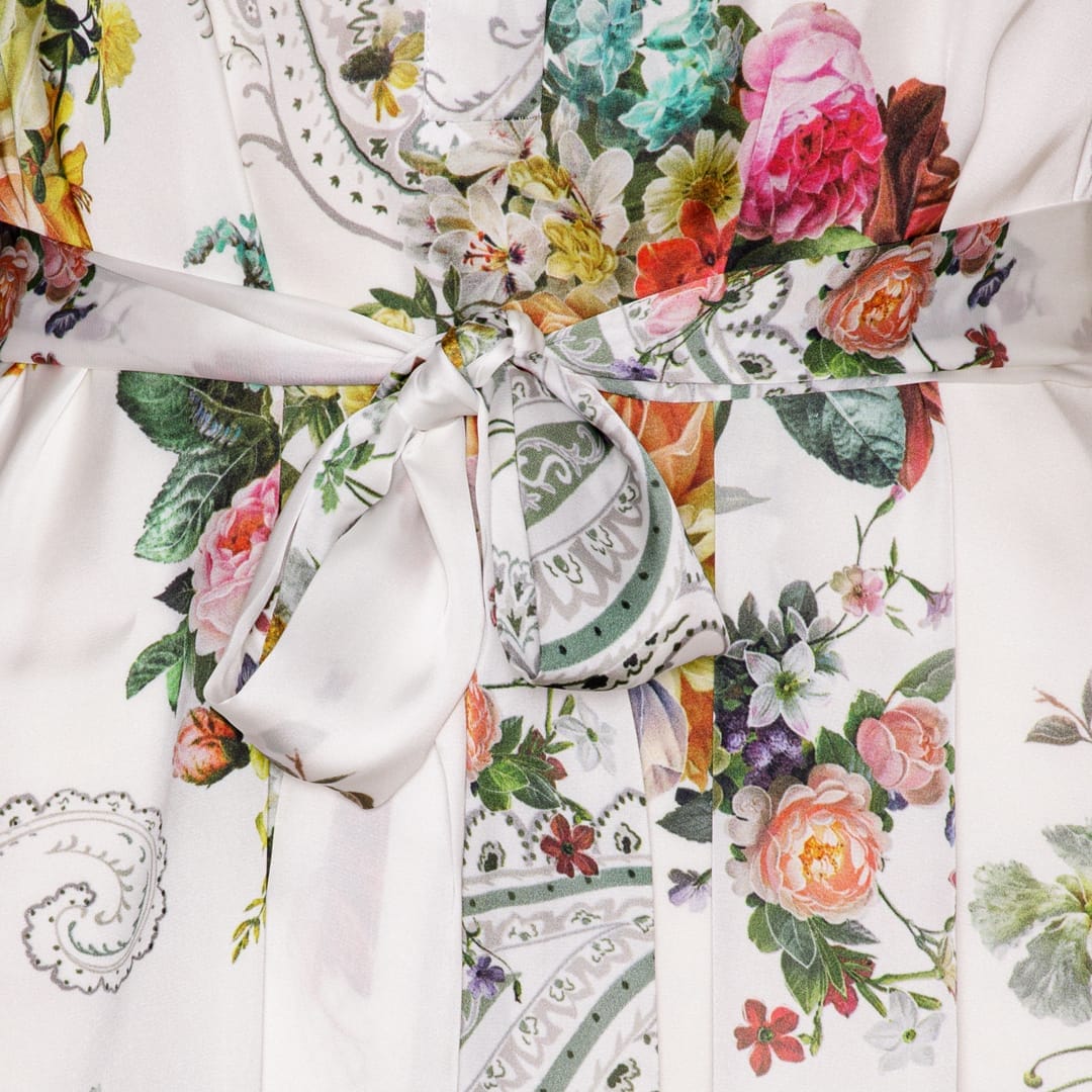 Karmamia_Millie_Kjole_Blomstret_Hvid_Posey_Butik_Friis3