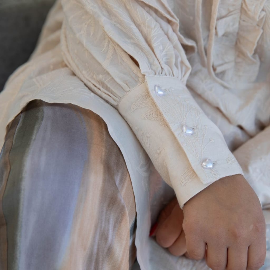 Stories_From_The_Atelier_The_Sound_Dress_Beige_Butik_Friis7