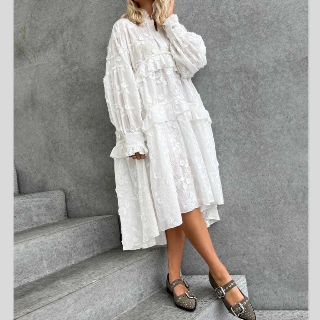 Stories_From_The_Atelier_Your_Heart_Dress_White_CC8065_Butik_Friis3