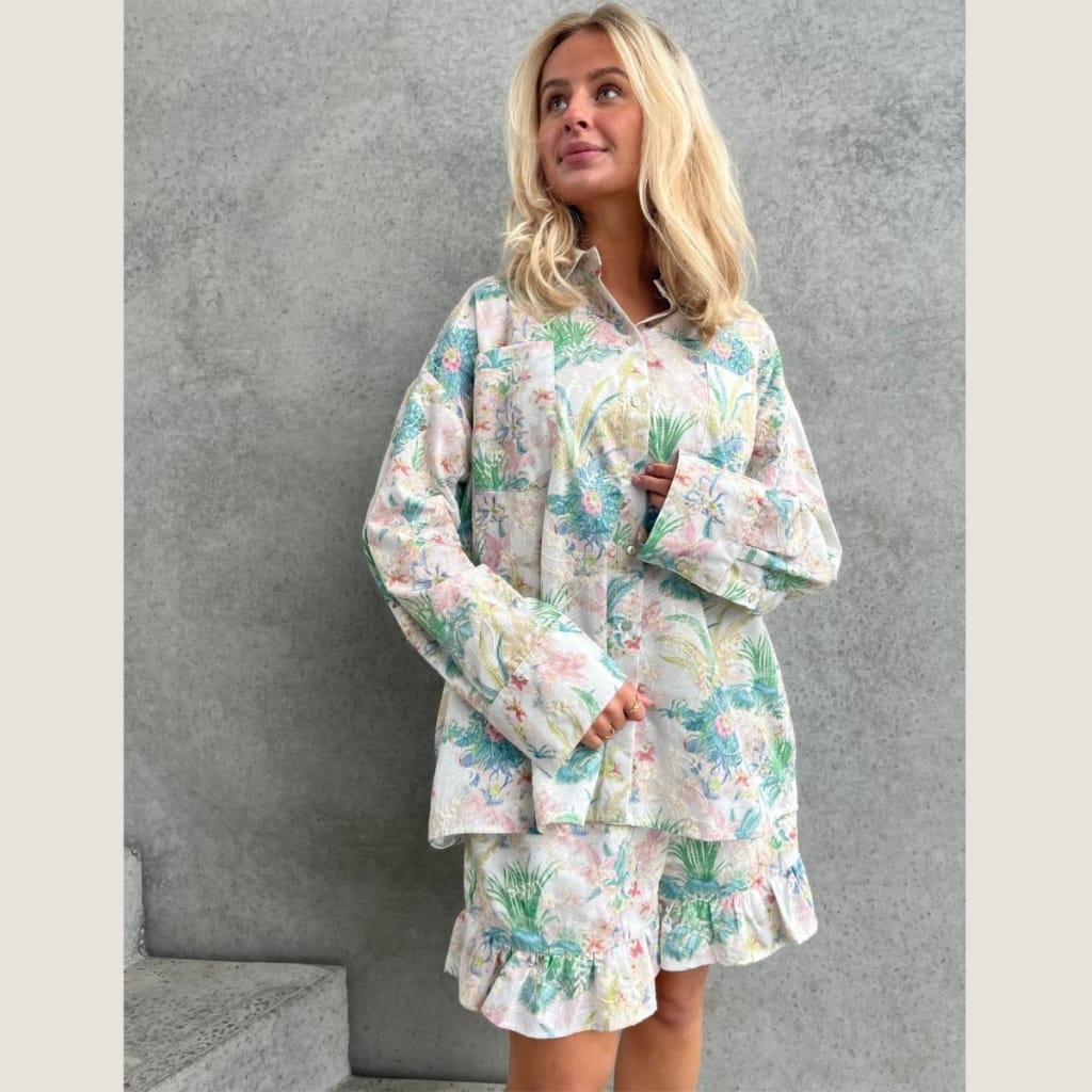 Stories_From_The_Atelier_CC8051_My Lovers_Shirt_Multi_Flower_Butik_Friis4