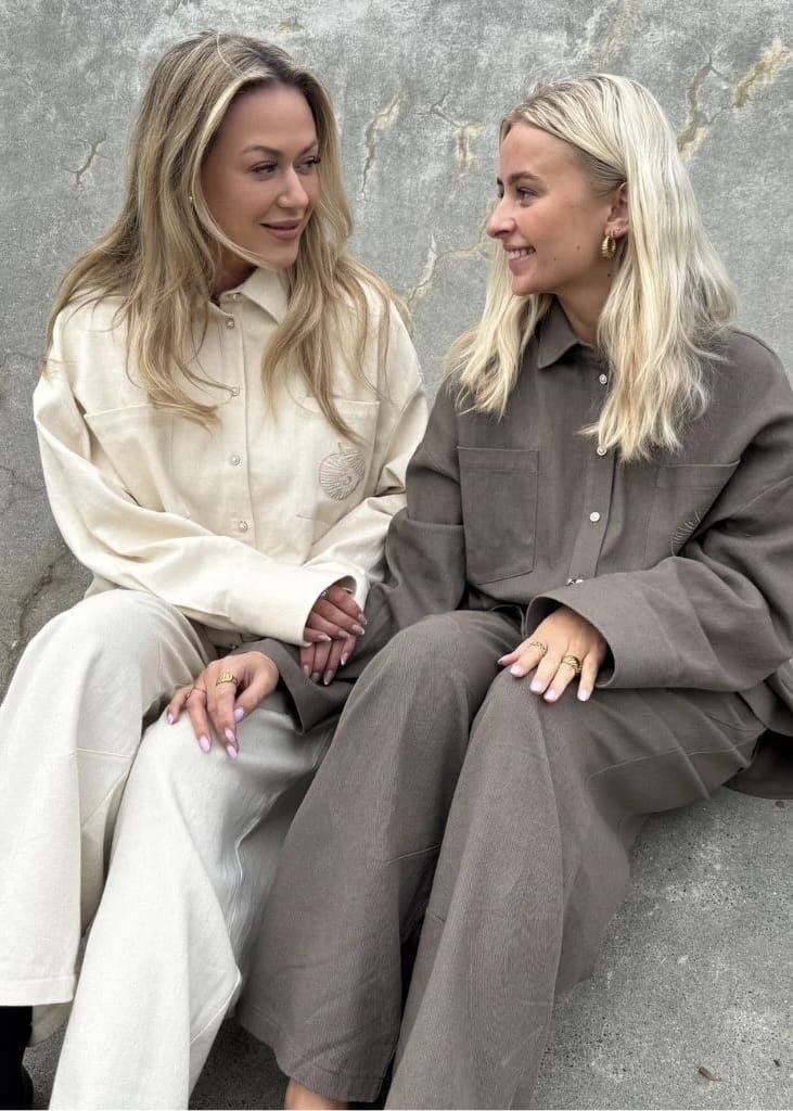 Stories_From_The_Atelier_Be_You_Skjorte_Creme_Råhvid_Butik_Friis4