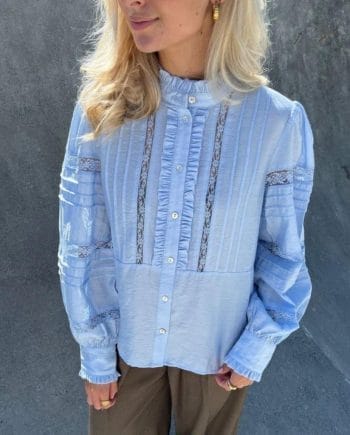 STORIES FROM THE ATELIER The Breeze Skjorte Light Blue