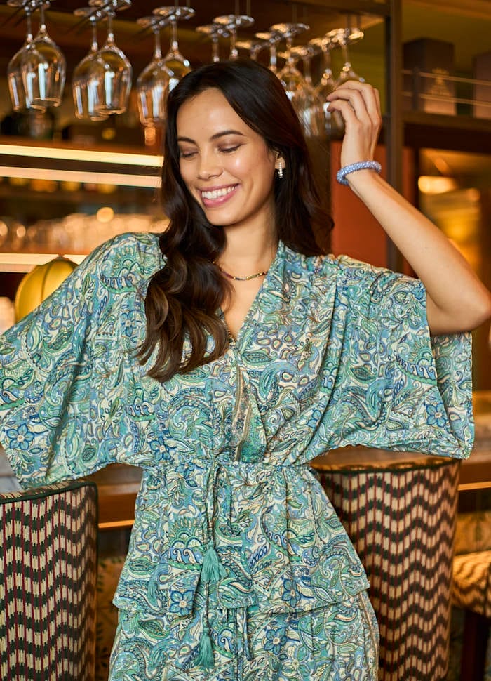 Black Colour V-Neck Luna Bluse Sea Green