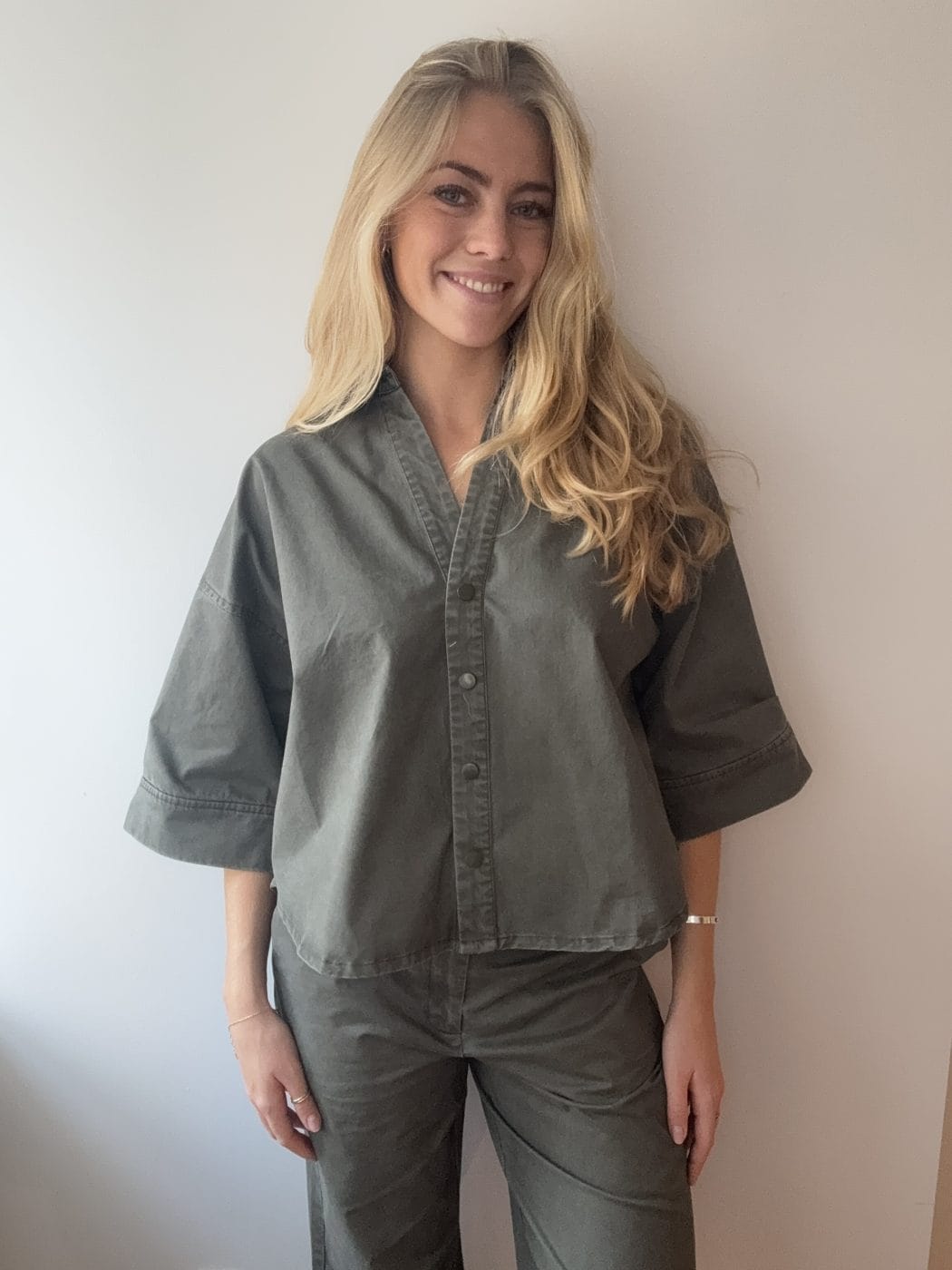 Continue Sigrid Skjorte Army