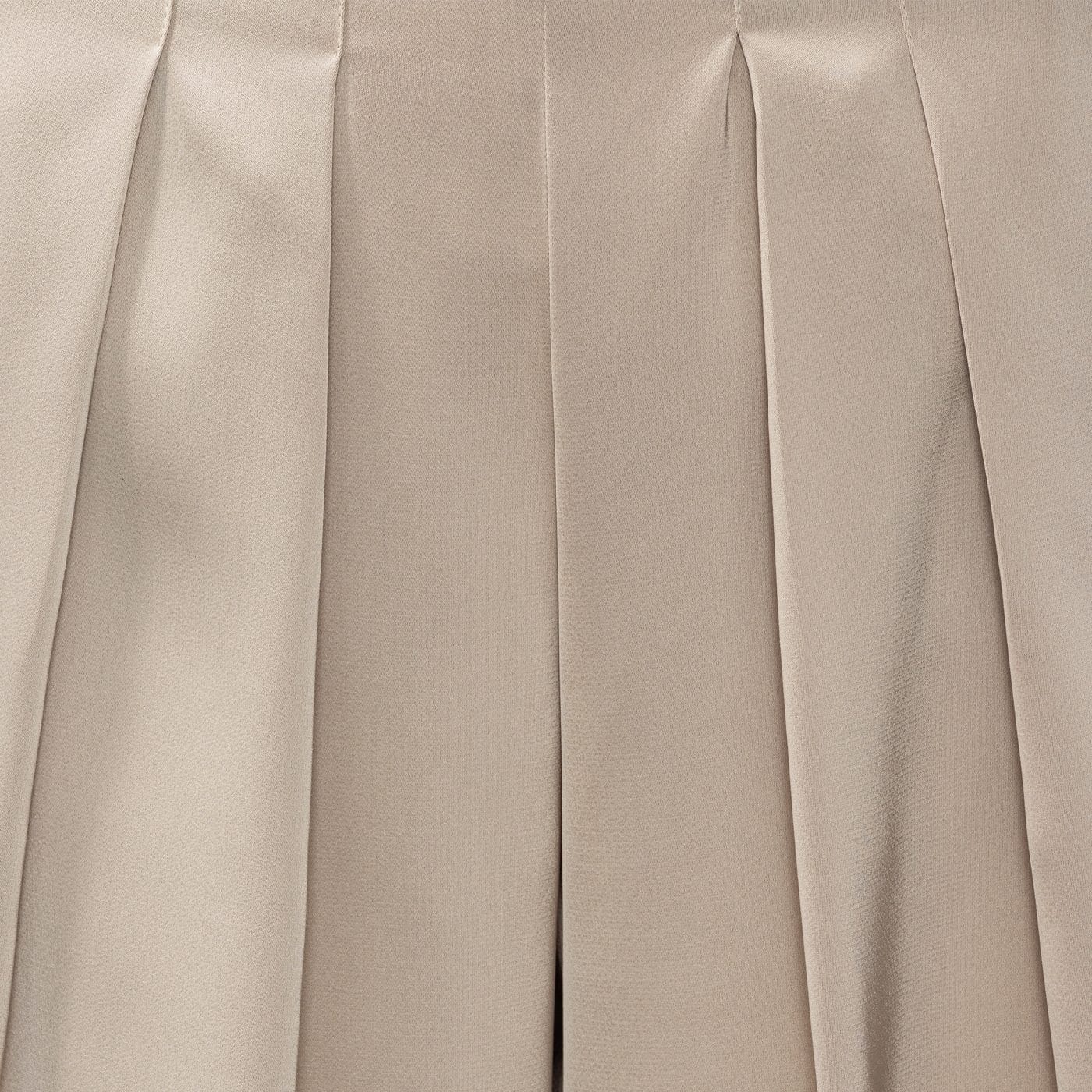 Karmamia Bermuda Shorts Hammered Shell